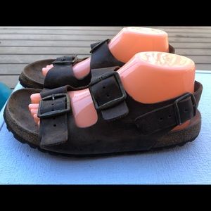 Ivan Unisex’s Sand Leather Buckle Sandals Size 9